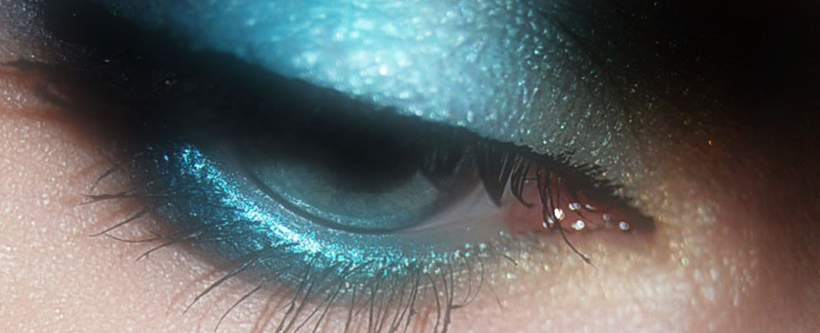 ���־��̹���